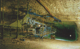 Conveyor in a salt mine with inverter drives of 3x200kW for 1600 tons per hour